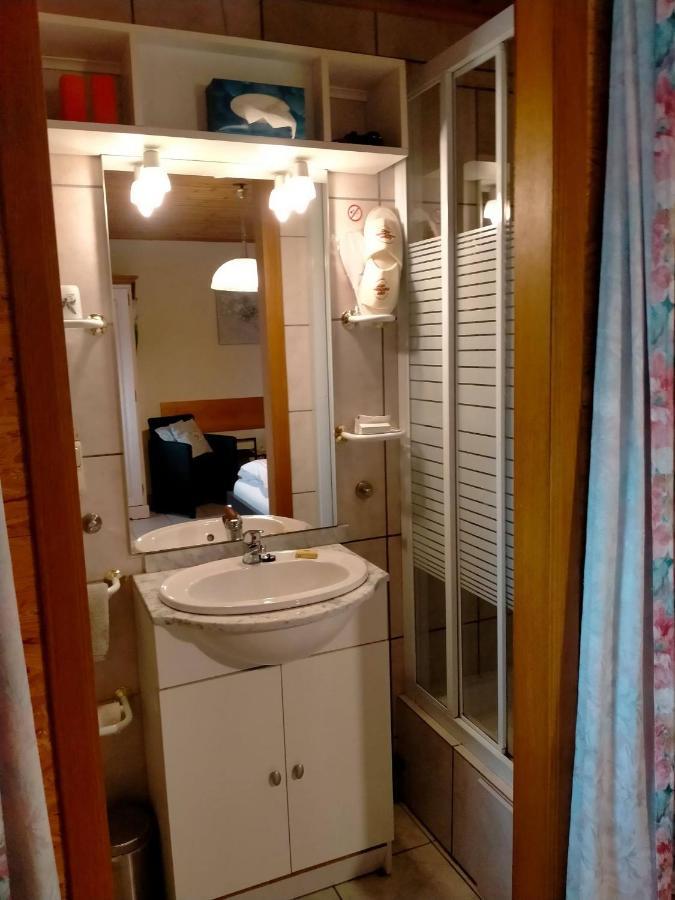 Gasthof Lederhose Diepenbeek Ngoại thất bức ảnh