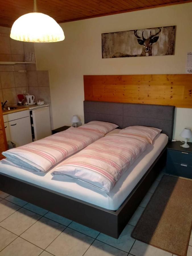 Gasthof Lederhose Diepenbeek Ngoại thất bức ảnh