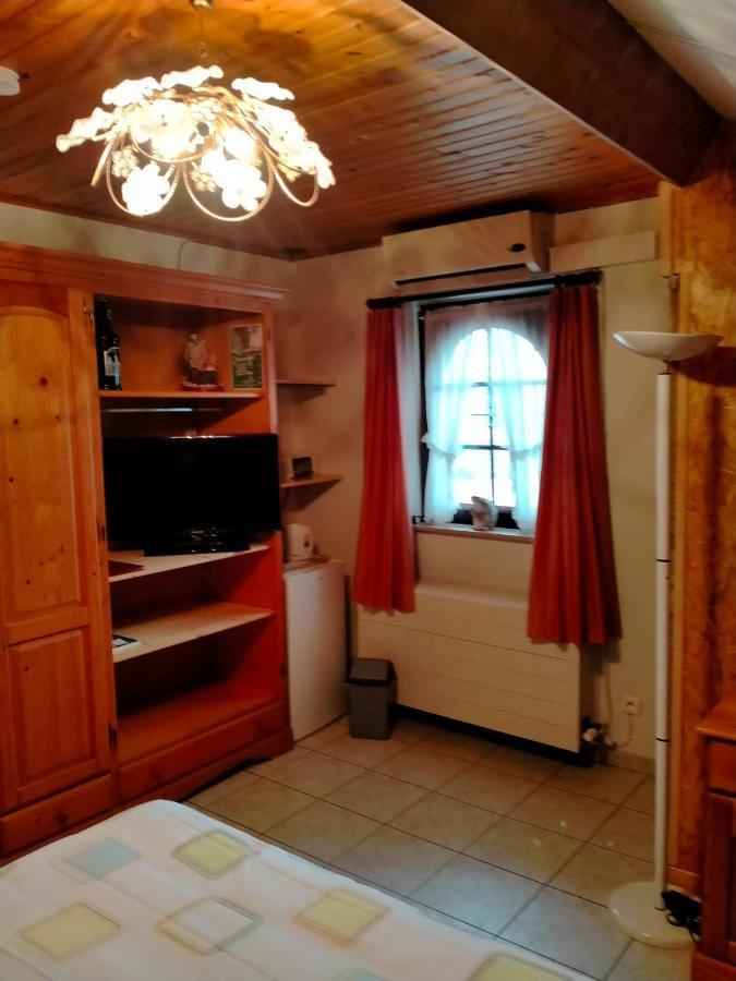 Gasthof Lederhose Diepenbeek Ngoại thất bức ảnh