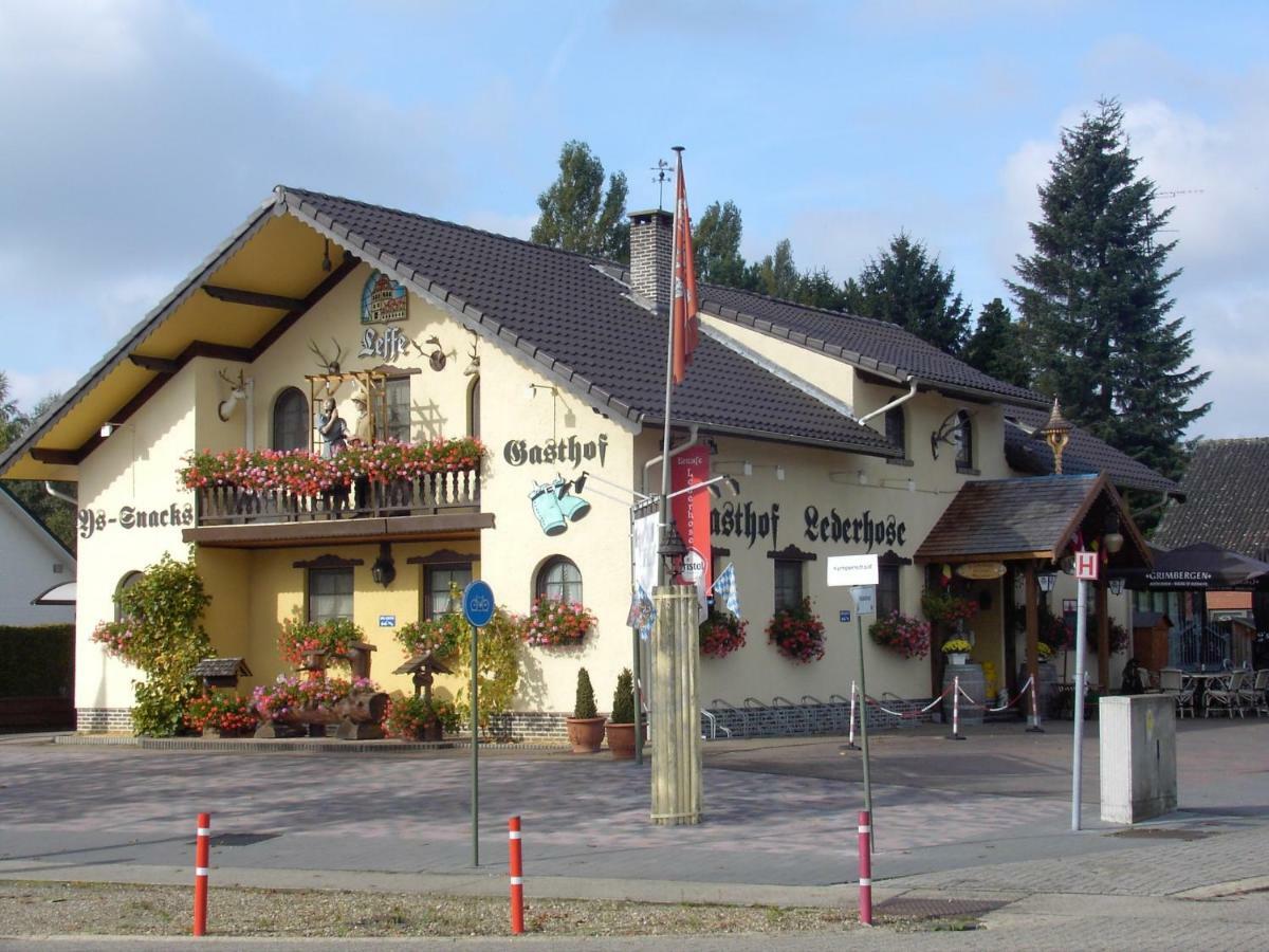Gasthof Lederhose Diepenbeek Ngoại thất bức ảnh